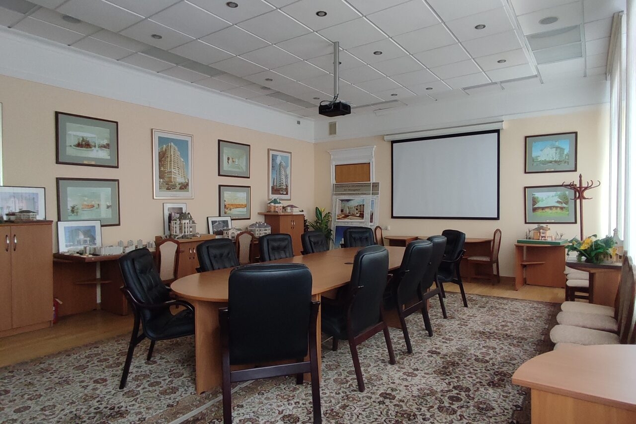 Переговорная комната