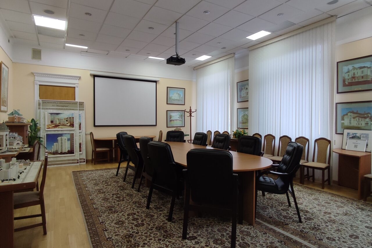 Переговорная комната вид 2